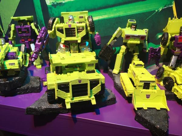 Toy Fair 2015   First Looks At Devastator Combiner Wars FIgures Images  (31 of 130)